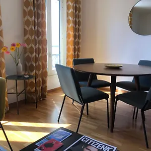 https://le-bain-de-soleil-luxury-2-bedrooms-cannes-centre.fr-provencehotel.com